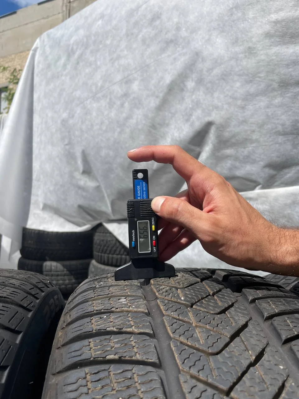Pirelli Winter Sottozero 3 235/45 R18 — фото 7